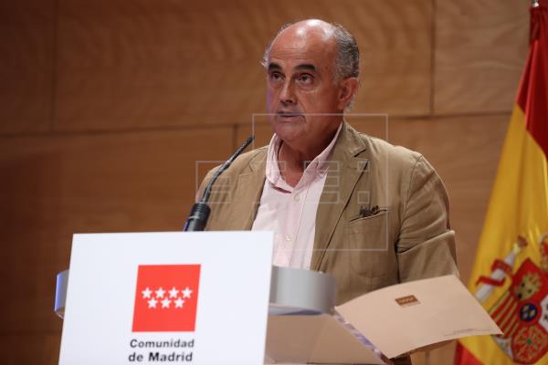  El viceconsejero de Salud Pública, Antonio Zapatero, no ha descartado que Madrid tenga que trabajar en recomendaciones  …