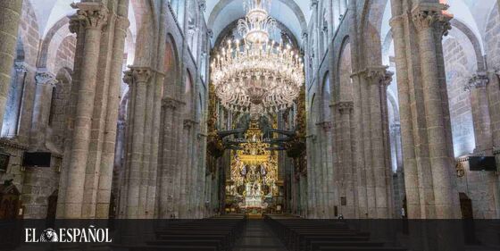  #Patrimonio | Descubren en la catedral de Santiago una talla única: el autorretrato del cantero jamás visto. Vía @cultu…