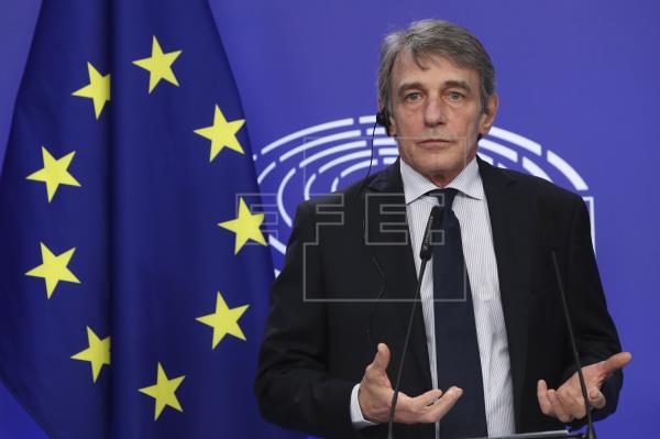  #ÚLTIMAHORA | Rusia sanciona a 8 altos cargos europeos, incluido presidente de Eurocámara. 

…