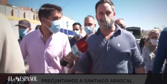  El rifirrafe entre Santiago Abascal y el reportero del programa de Risto Mejide en Ceuta …