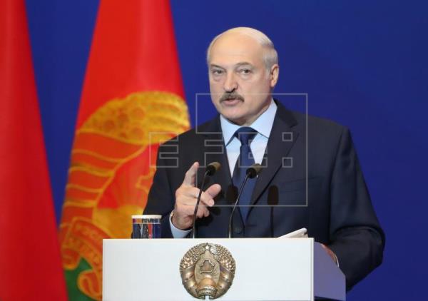  #ÚLTIMAHORA | Lukashenko y Merkel acuerdan negociaciones para resolver la crisis en la frontera. 

…