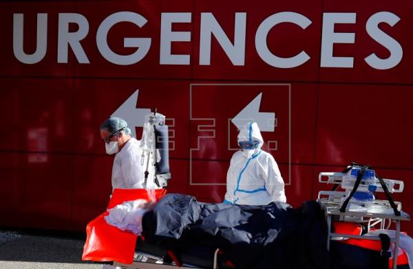  Tasa de incidencia récord en Francia. 

#coronavirus #Covid19 

…