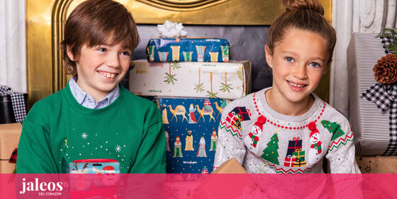  Los regalos infalible para esta época son los jerséis navideños, una prenda calentita con estampados de colores que conq…