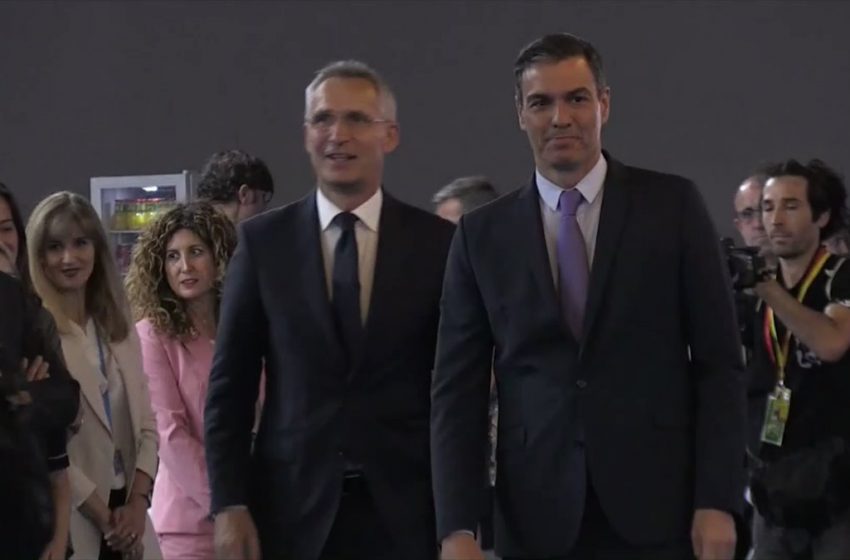  #EFETV | Sánchez y Stoltenberg recorren las instalaciones de la Cumbre de la OTAN

Toda la información en Efeservicios: …