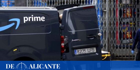 Roban una furgoneta de Amazon en el momento del reparto y son detenidos en otra ciudad de Alicante, vía @alicante_ee …