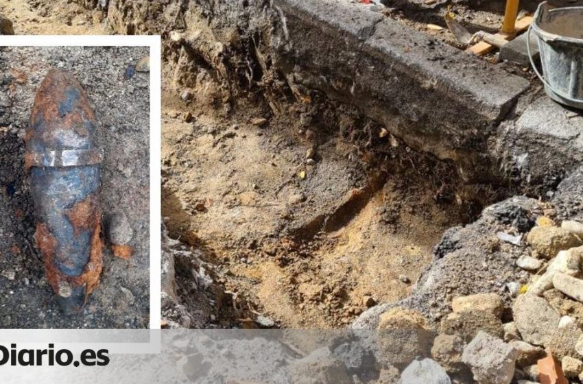  Una bomba de la Guerra Civil bajo el asfalto de Chamberí: “Tuvimos suerte de que los obreros no llegaron a picarla”
…