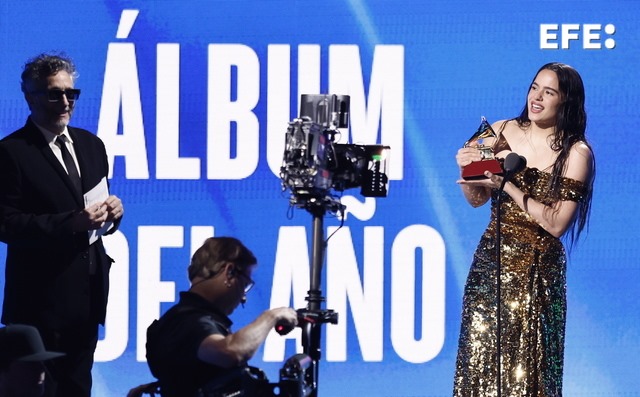  Rosalía se proclamó vencedora con su disco «Motomami» en la categoría de mejor álbum del año de la 23ª entrega de los La…