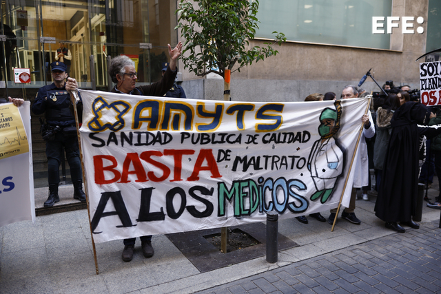  #ÚLTIMAHORA | Convocada una huelga indefinida de médicos en toda la atención primaria madrileña. …