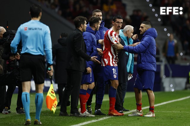  El Comité de Competición de la RFEF impuso dos partidos de sanción al jugador del Atlético de Madrid Stefan Savic y al d…