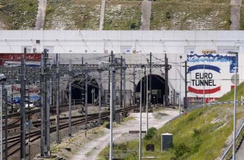  El Eurotúnel reabre por la desmovilización de los sindicatos franceses