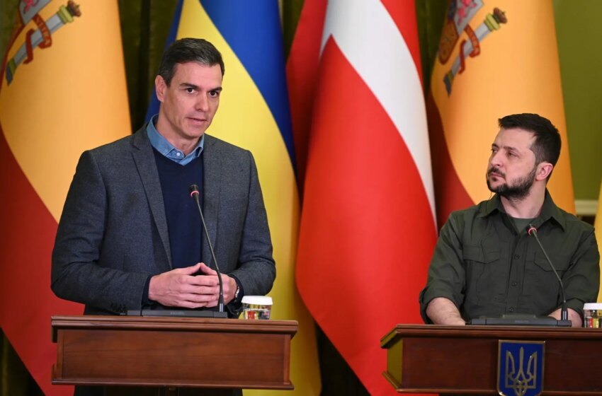  Sánchez expresa a Zelenski el apoyo de España para la adhesión de Ucrania a la UE