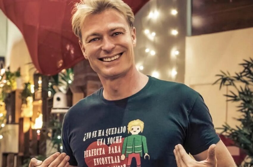  Richard Pena, la voz en ‘off’ de ‘First Dates’, explica por qué las parejas del mismo sexo duran menos juntas