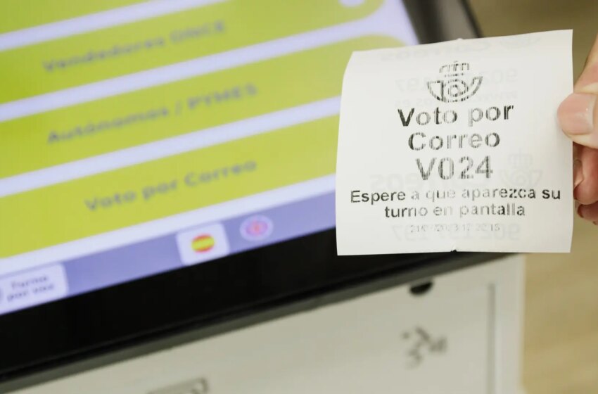  Suplanta la identidad de una compañera de trabajo para votar por correo el 28M