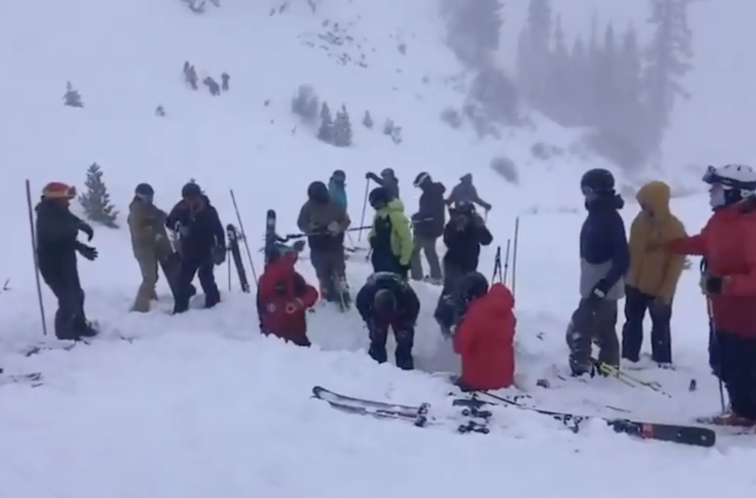  Una avalancha en una estación de esquí de EEUU deja un muerto y un herido