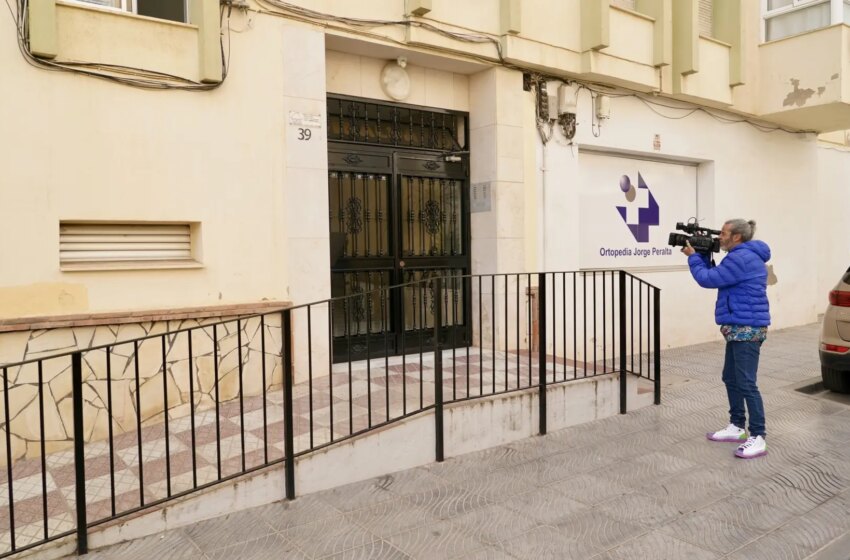  El resultado preliminar de la autopsia de la mujer hallada muerta en su casa de Málaga apunta a la asfixia