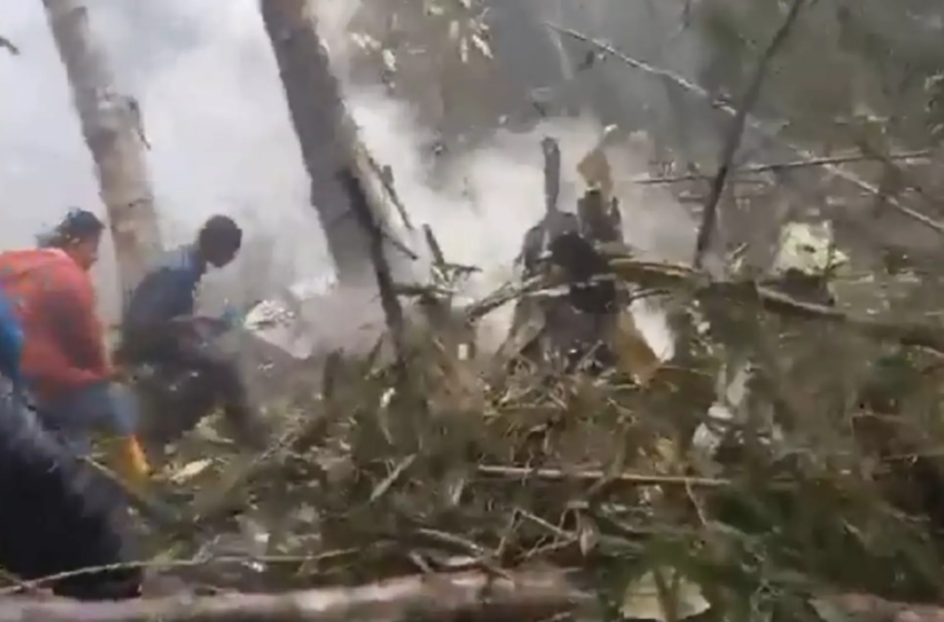  Un helicóptero militar se estrella en Colombia y ninguno de sus nueve ocupantes sobrevive
