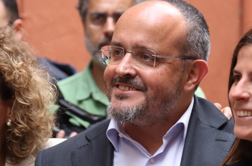  Fernández hace un llamamiento a «vencer el miedo» para acabar con el independentismo