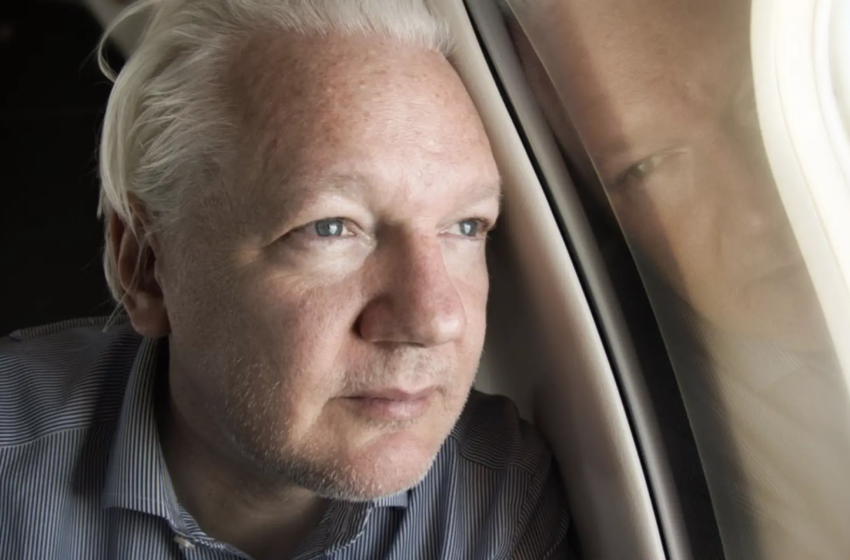  Julian Assange llega a las Islas Marianas para sellar el acuerdo judicial con EE.UU.