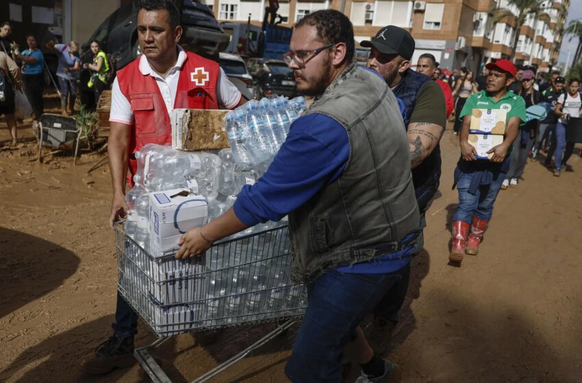  La Generalitat desautoriza la recomendación de Ribera de hervir el agua y pide que solo se consuma de botella para beber y cocinar