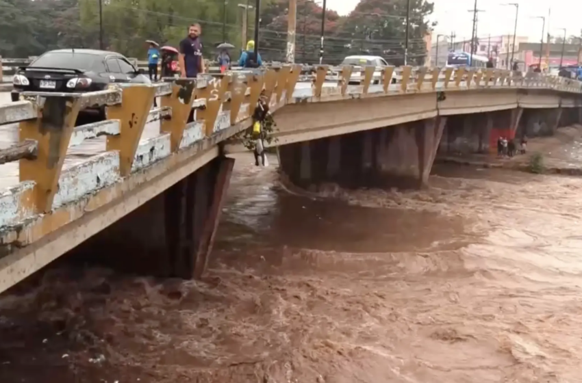  La capital de Honduras en emergencia por los daños causados por la tormenta tropical Sara