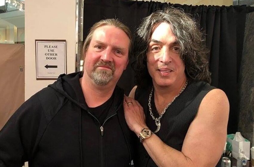 Muere Karl Cochran, guitarrista de KISS, en un accidente de tráfico provocado por su madre, de 90 años