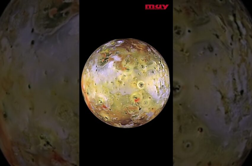  Ío y Europa capturadas sobrevolando Júpiter