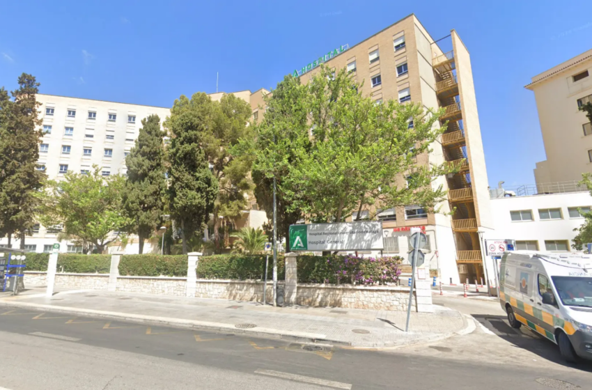  Ingresado en la UCI un joven tras caer desde el balcón de una habitación en un hotel de Marbella