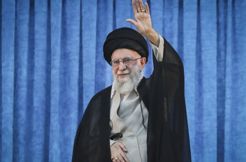  El líder supremo de Irán, Ali Jamenei, nombra desde un búnker a sus sucesores por si Israel o EEUU lo matan, según ‘The New York Times’