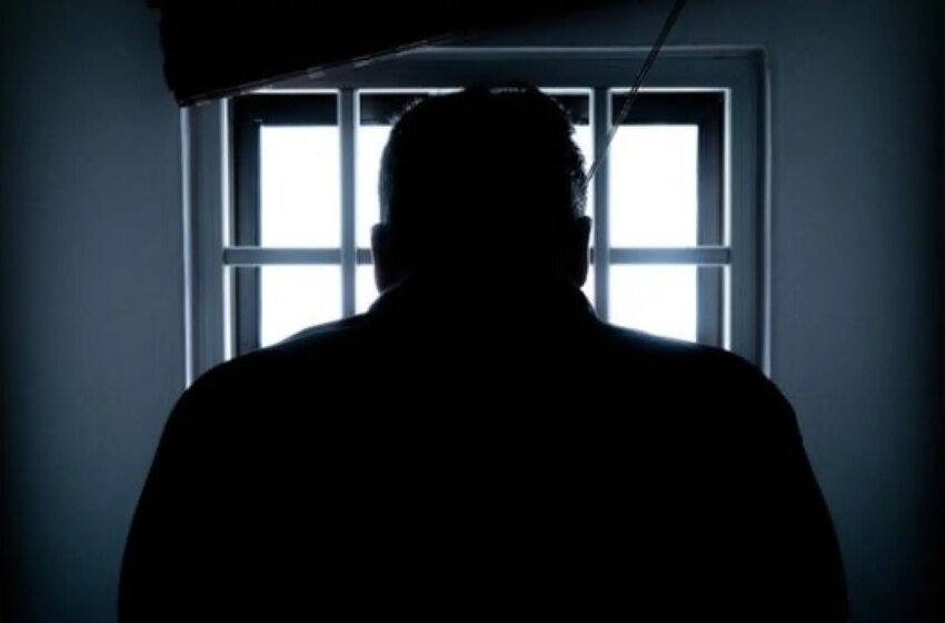  Rusia encarcela a un joven con parálisis por una transferencia